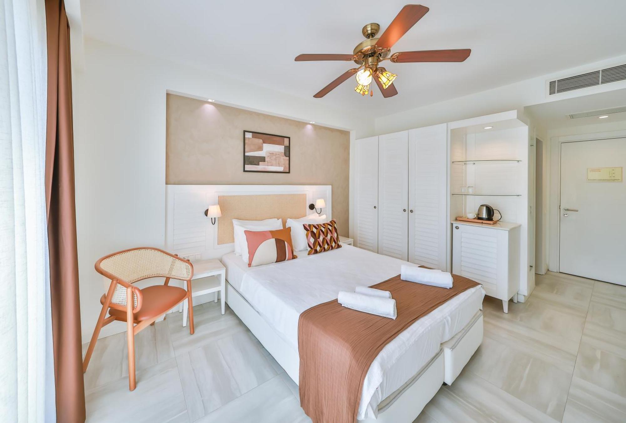 Livia Hotel Kas Bagian luar foto